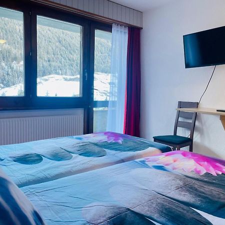 Auberge Des Charmettes Bourg-Saint-Pierre Dış mekan fotoğraf