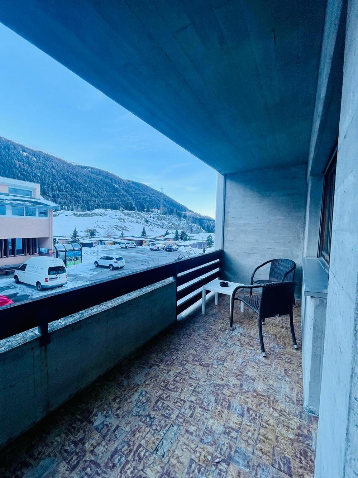 Auberge Des Charmettes Bourg-Saint-Pierre Dış mekan fotoğraf