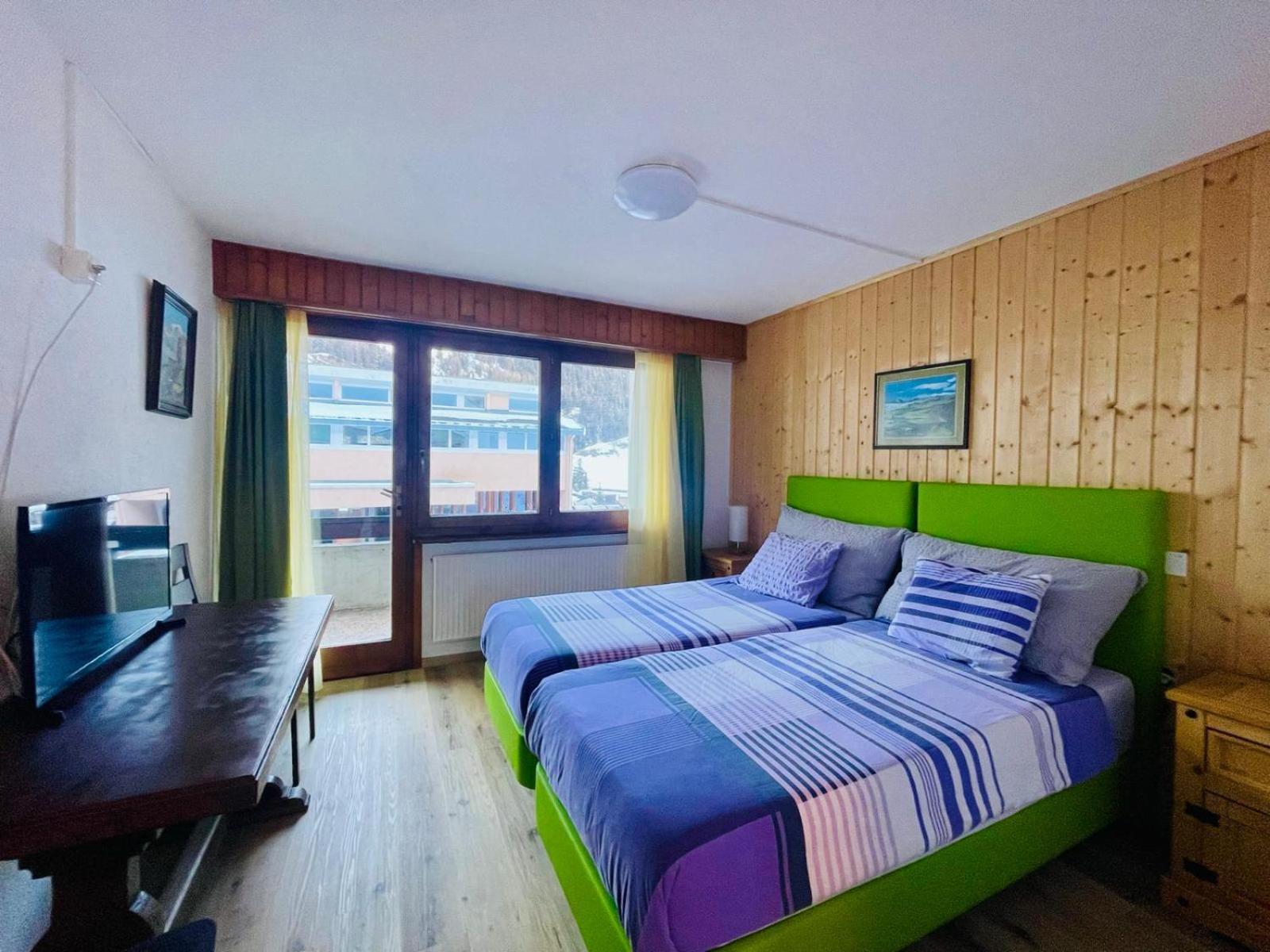 Auberge Des Charmettes Bourg-Saint-Pierre Dış mekan fotoğraf